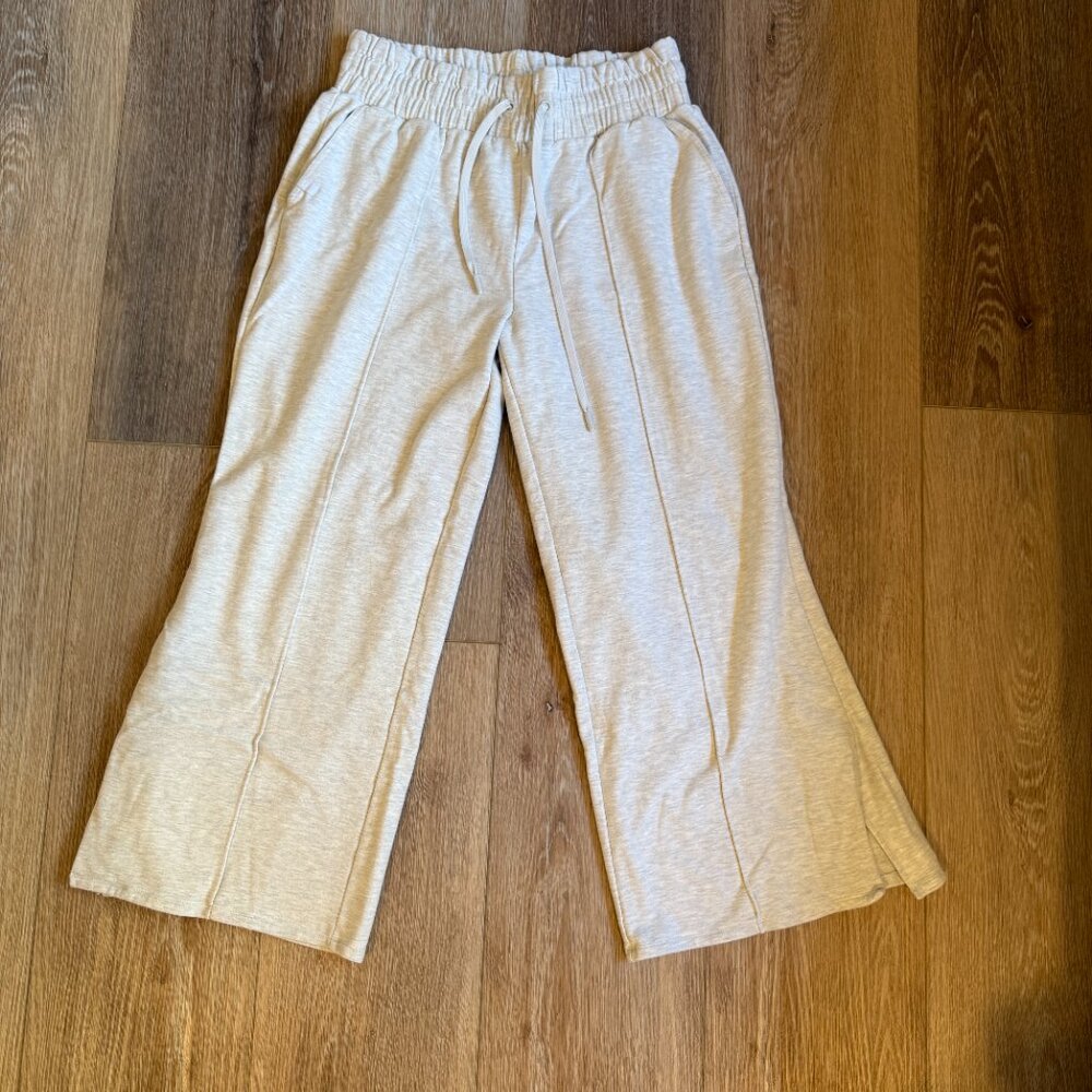 Perfect Plane Pants - L